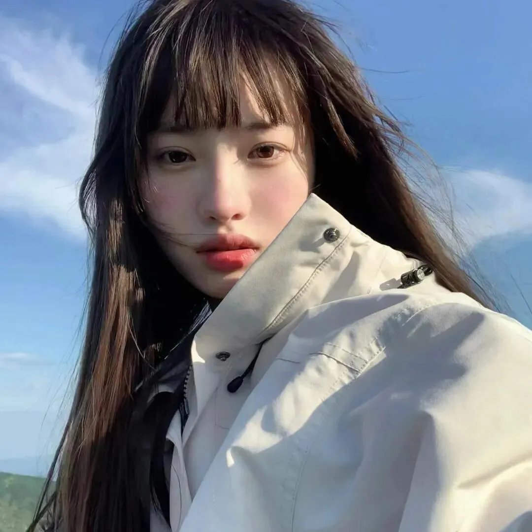 女皇陵下的风流娘们